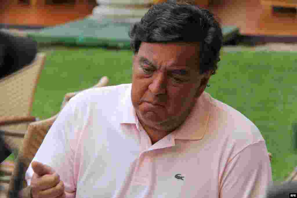 El exgobernador de Nuevo México (EE.UU.) Bill Richardson el 13 de septiembre de 2011 dio por terminada su visita a La Habana "muy decepcionado" por no poder discutir con el Gobierno cubano el caso del contratista estadounidense preso Alan Gross.