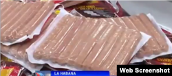 TRD en Cuba; perritos calientes de pollo