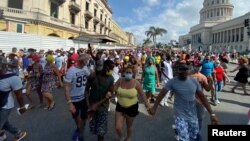 Cientos de manifestantes que participaron en levantamiento popular en Cuba el pasado 11 de julio permanecen detenidos. REUTERS/Stringer