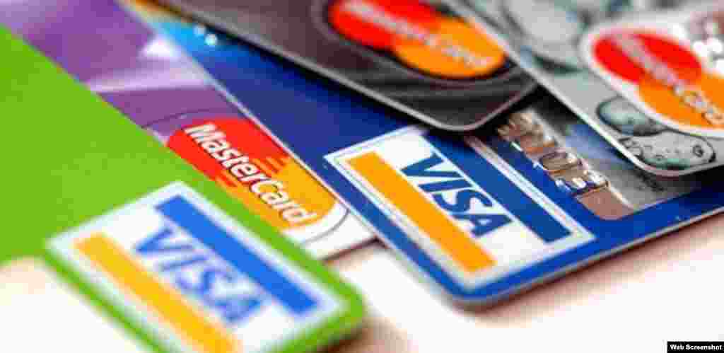 Se permite el uso de tarjetas de crédito y débito a los estadounidenses por propósitos de viajes y otros asuntos. 