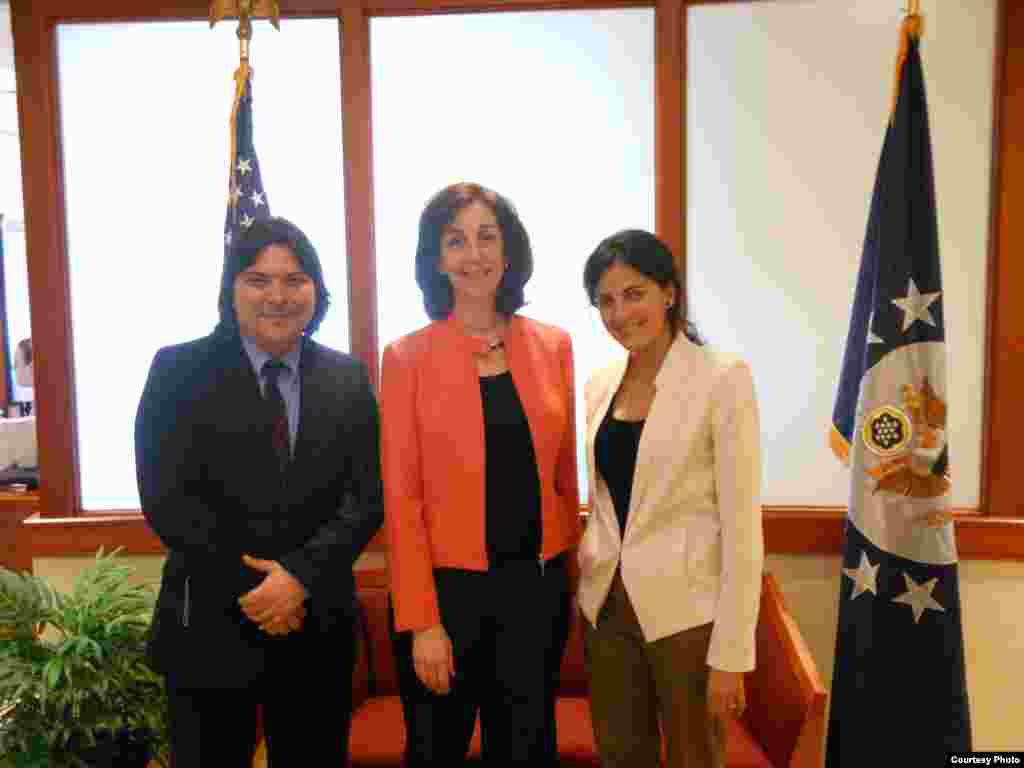 Rosa María Payá se reúne con Madeleine Albright y Roberta Jaconson